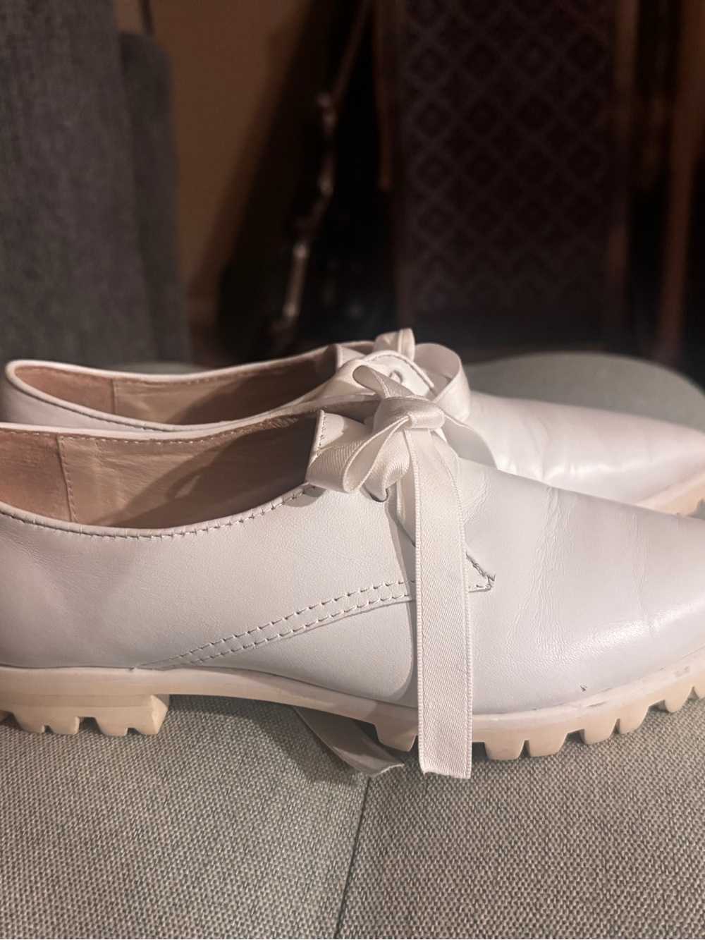 Classic White Leather Lace-Up Loafers with Ribbon Tie